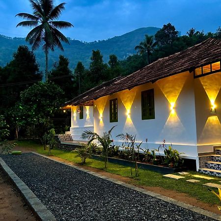 Calm Shack - 2 Bedroom-Boutique Farm Stay Munnar Exterior foto