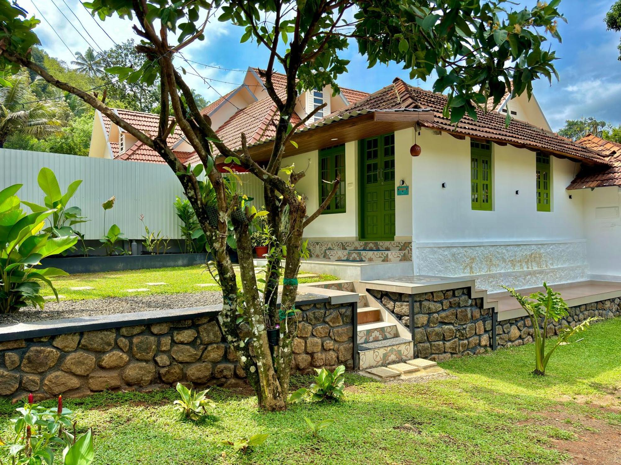 Calm Shack - 2 Bedroom-Boutique Farm Stay Munnar Exterior foto